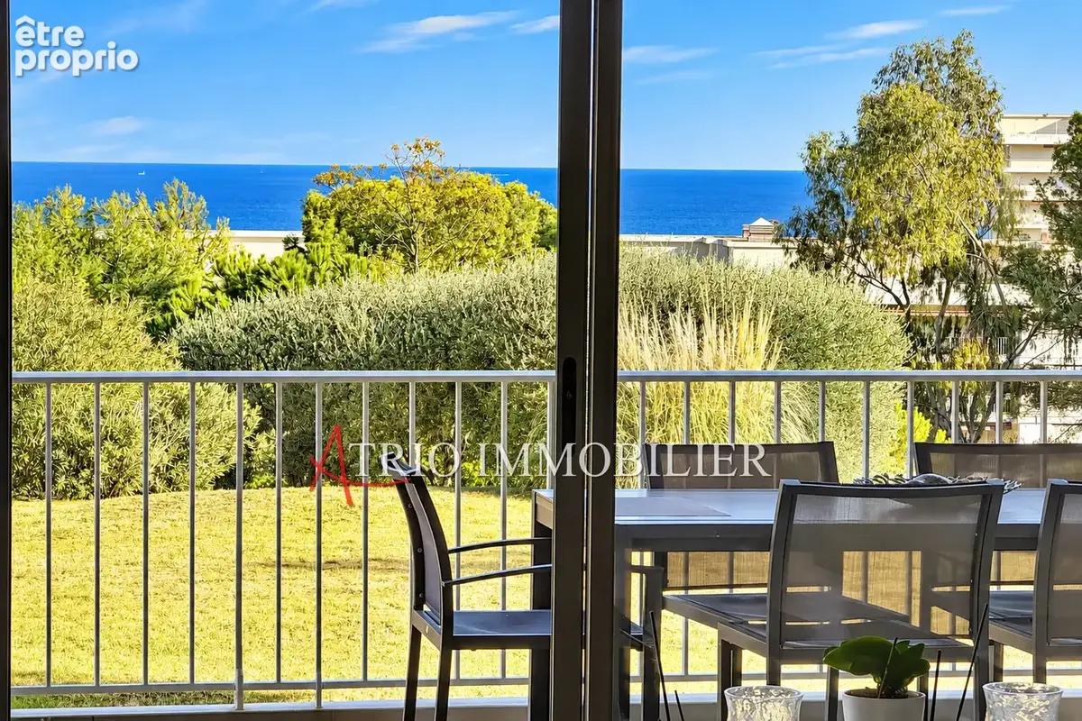 Appartement 4 pièces 97 m² à vendre à Cagnes-Sur-Mer (06800) - photo 2