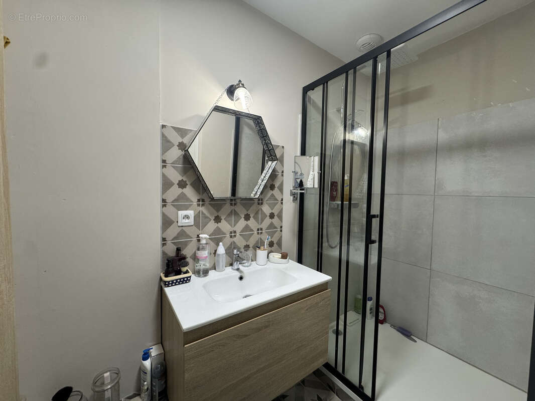 Maison à SAINT-MARCEL-LES-SAUZET