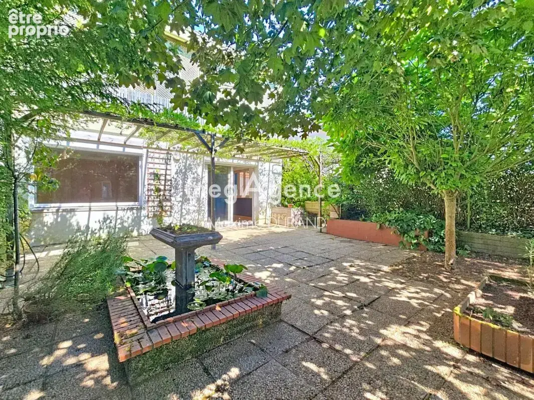 Maison 4 chambres - Atelier 150 M² - photo 13