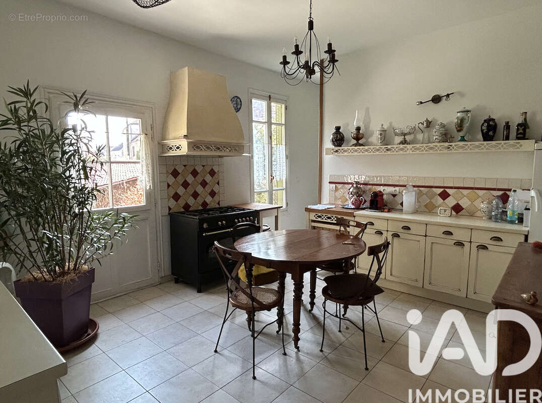 Photo 8 - Maison à NOYERS