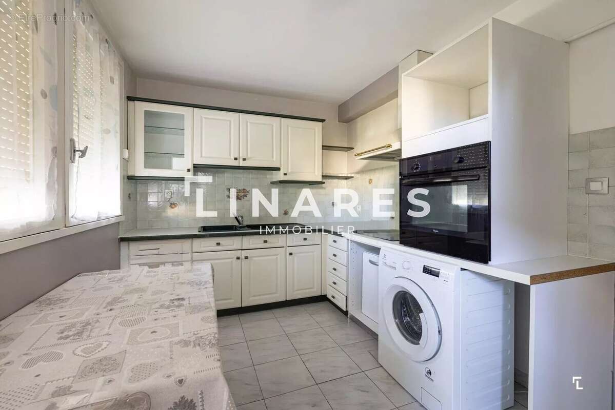 Appartement à MARSEILLE-11E