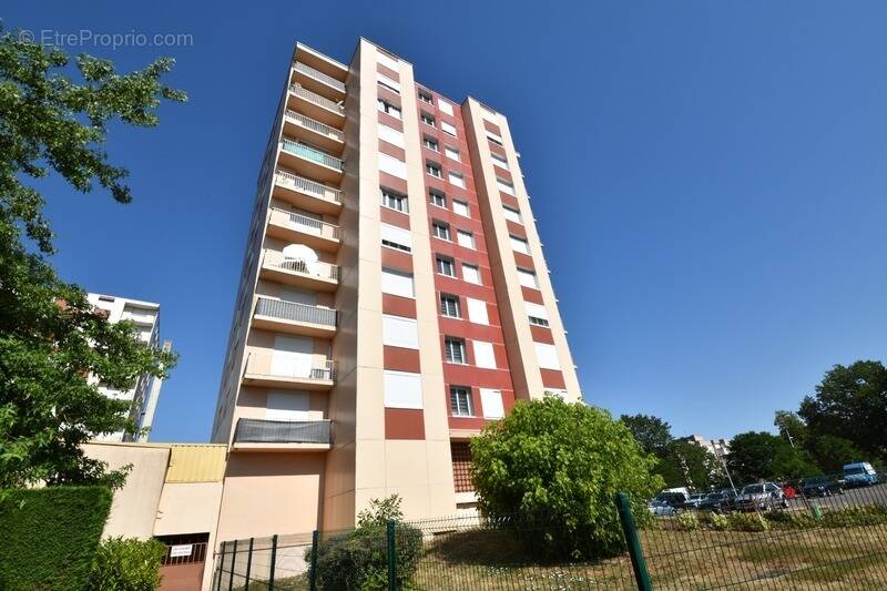 Appartement à DIGOIN