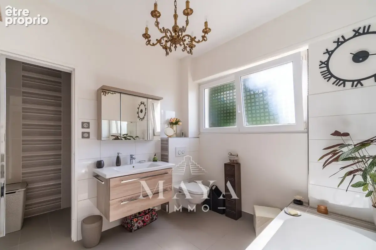 Maison 10 pièces 202 m² à vendre à Riedisheim (68400) - photo 10