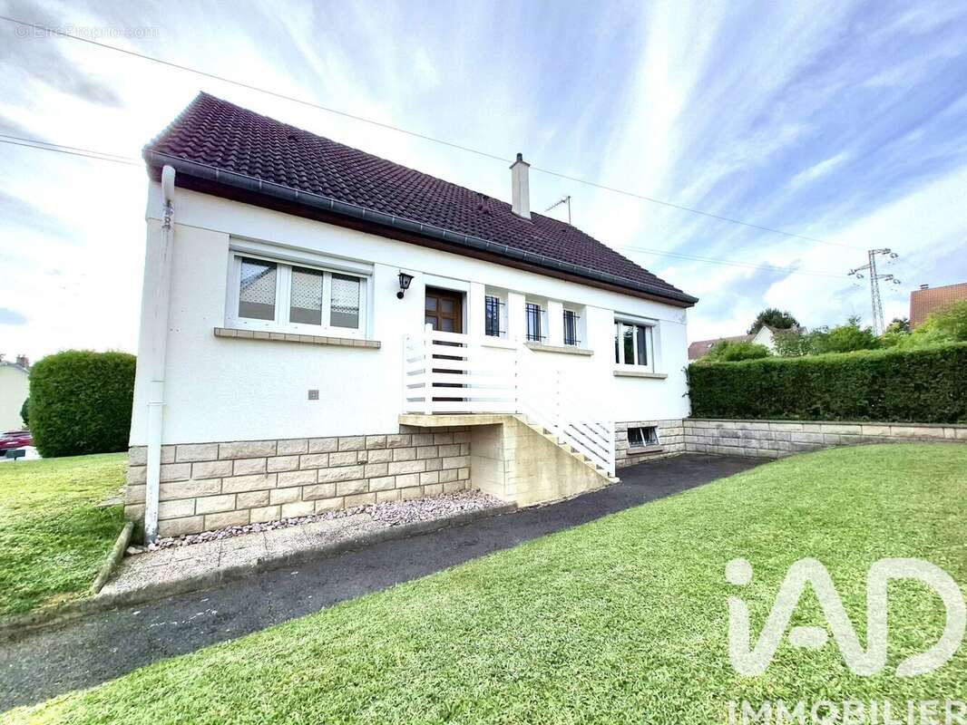 Photo 2 - Maison à CHARLEVILLE-MEZIERES