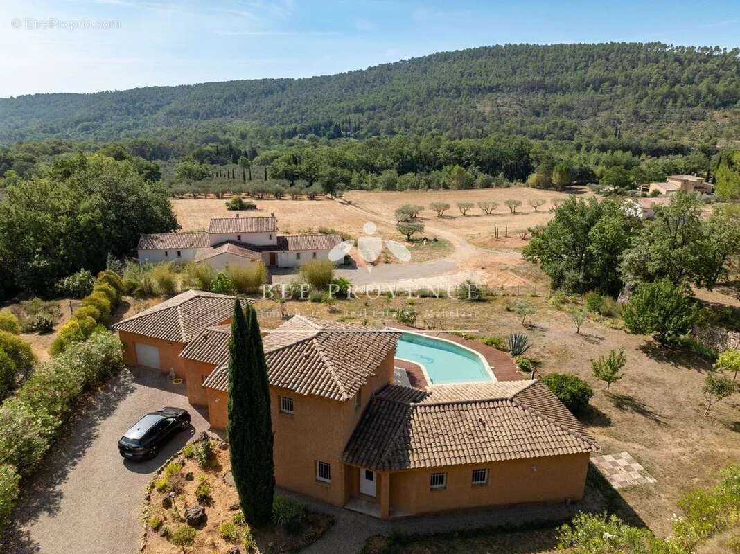 Villa de qualité au calme avec vue et piscine - photo 3
