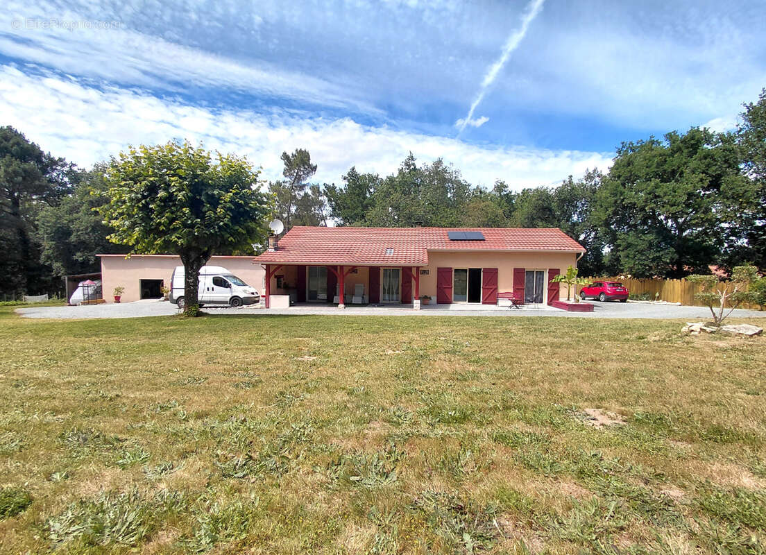 Les Lèches - Plain-pied de 4 chambres - photo 27