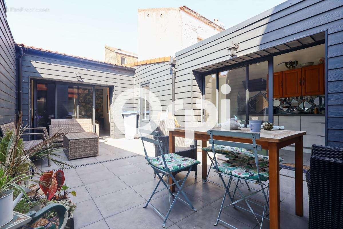 Maison semi-plain-pied, 4 chambre(s), cour/terrasse et cave à MALO-LES-BAINS (59240) - photo 11