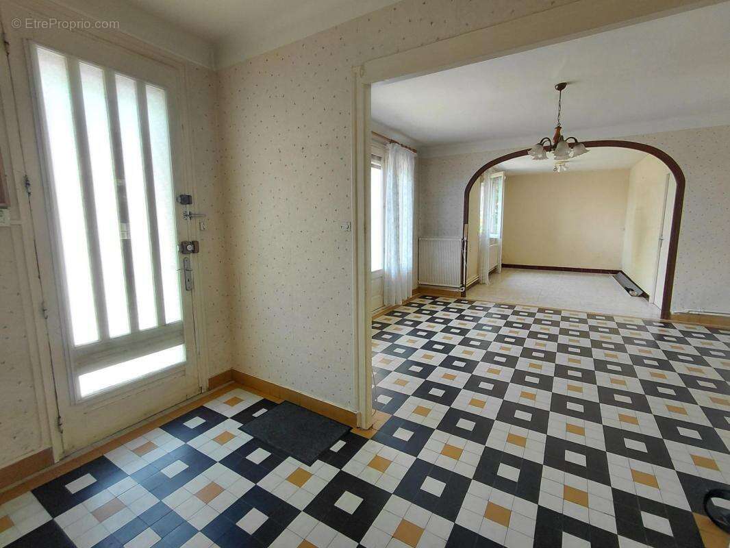 Maison à MORTAGNE-AU-PERCHE