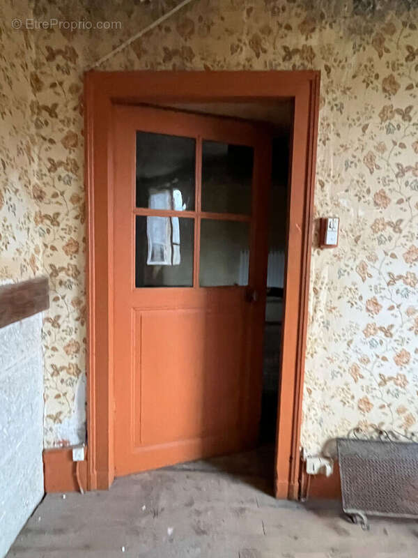 SALLES-LA-SOURCE: Maison de caractère  avec dépendances + jardin - photo 13