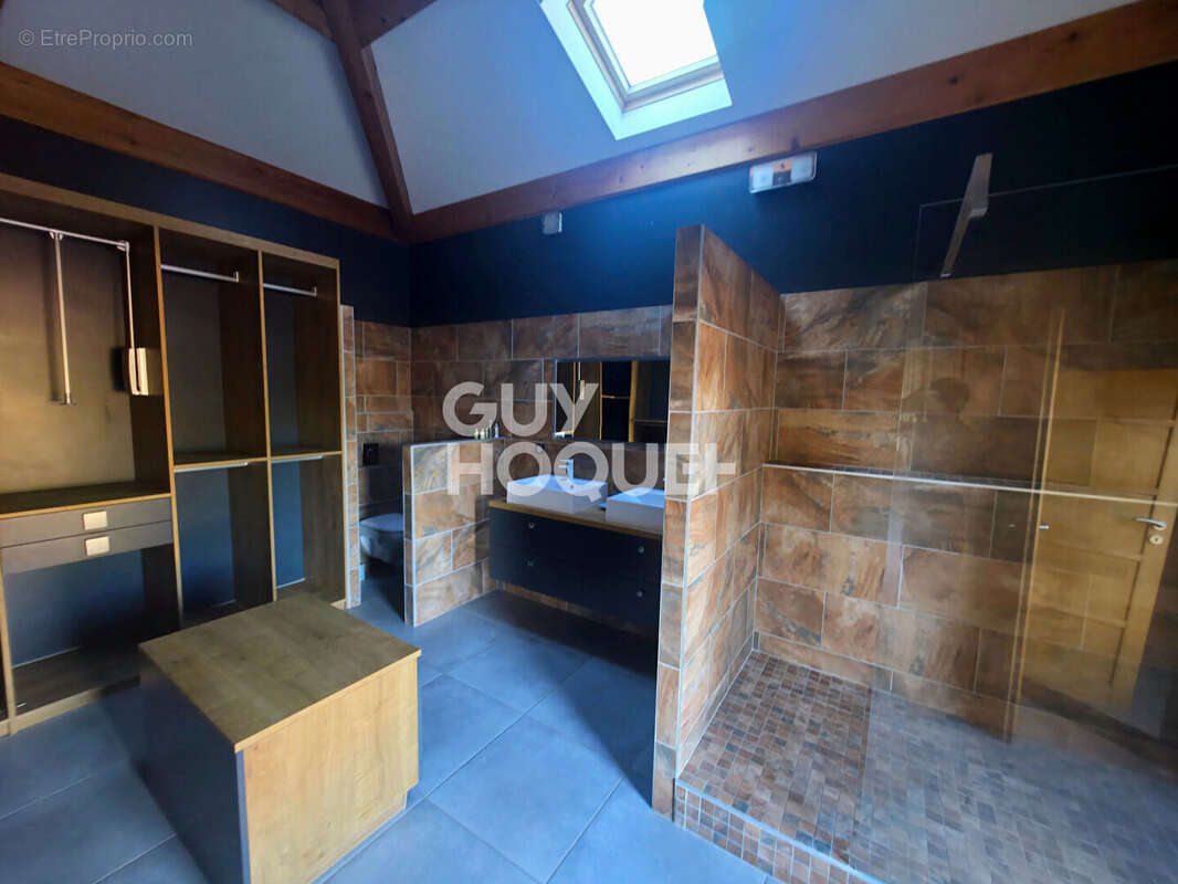 Maison à SALVIZINET