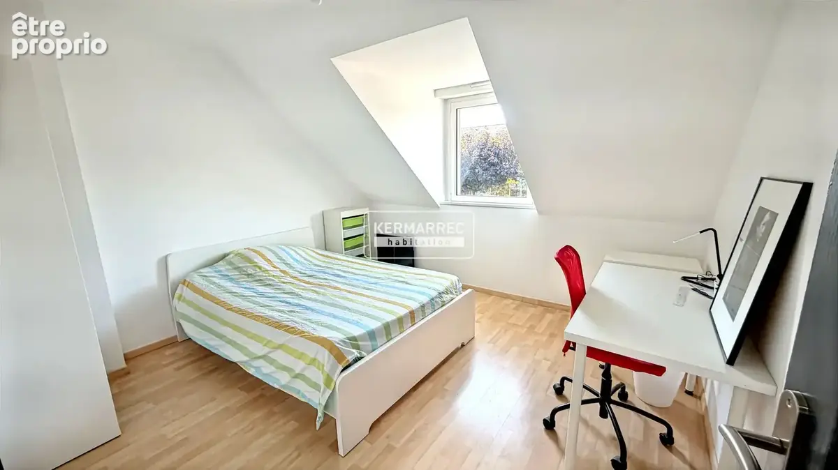 A VENDRE Maison 7 pièces à ETRELLES 173 m² - 344 800  HAI - photo 7