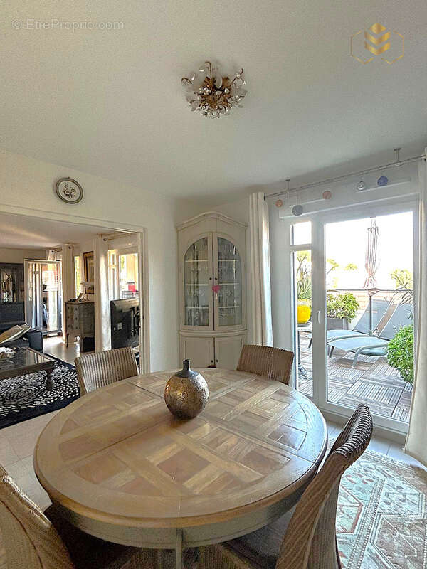 Appartement à MENTON