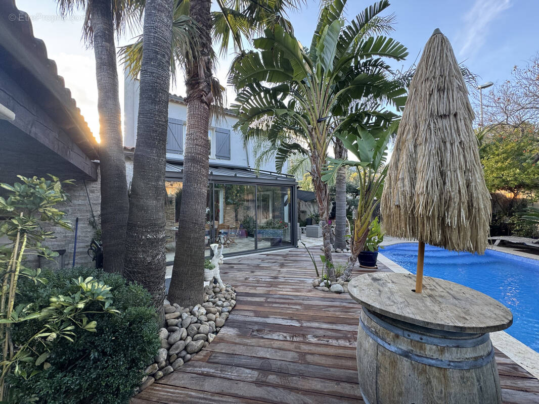 Maison à LA VALETTE-DU-VAR