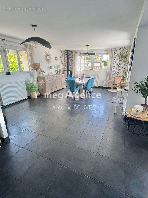 Pavillon individuel, 8 pièces, 180 m2 - photo 6