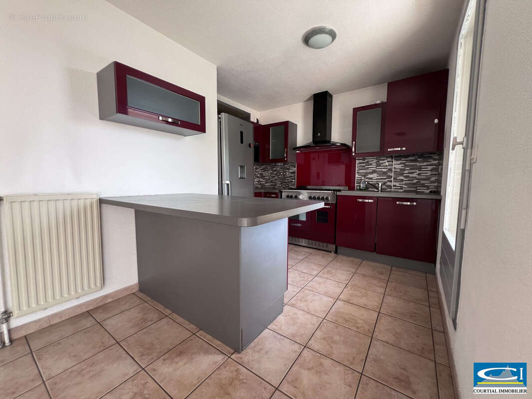 Appartement à TOURNON-SUR-RHONE
