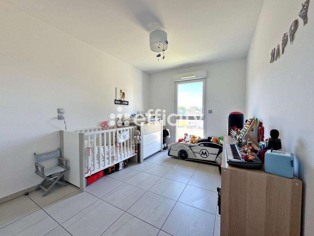 Appartement à MARSEILLE-12E