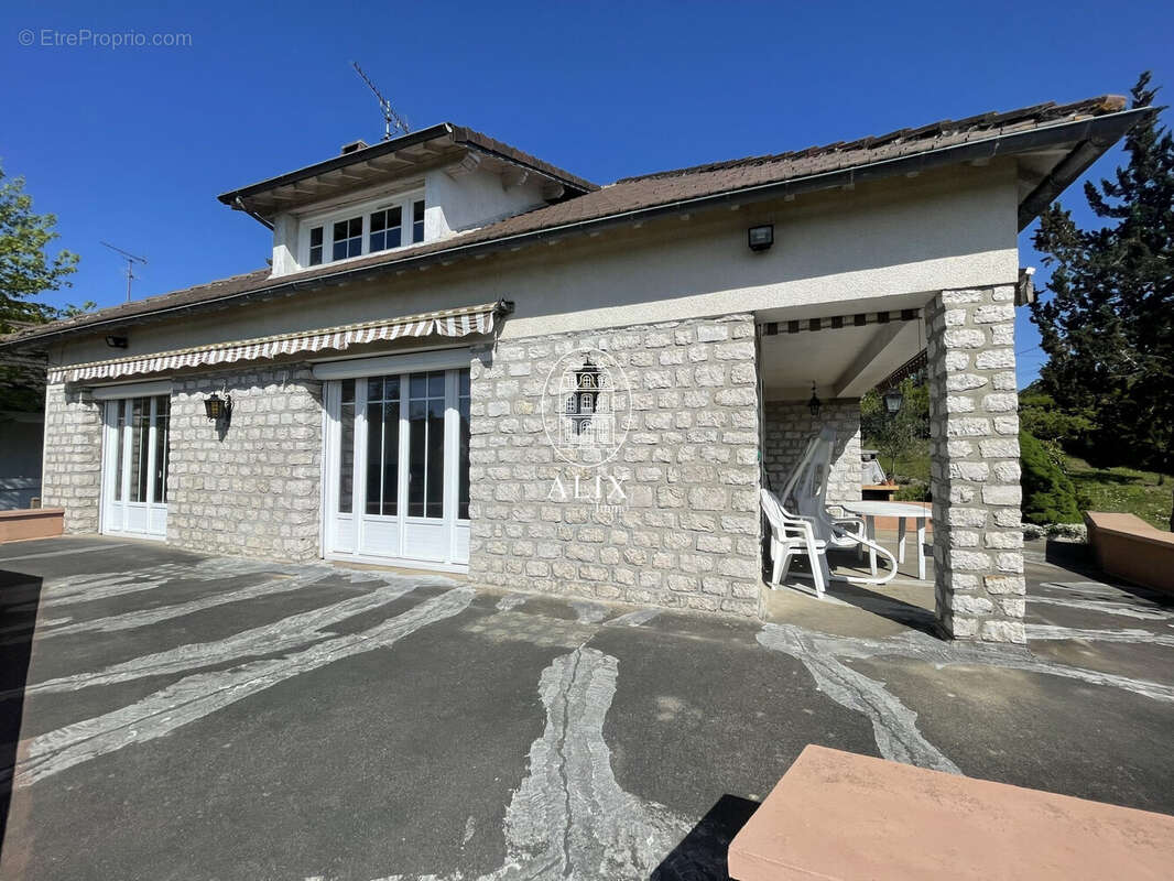 Maison à DORDIVES
