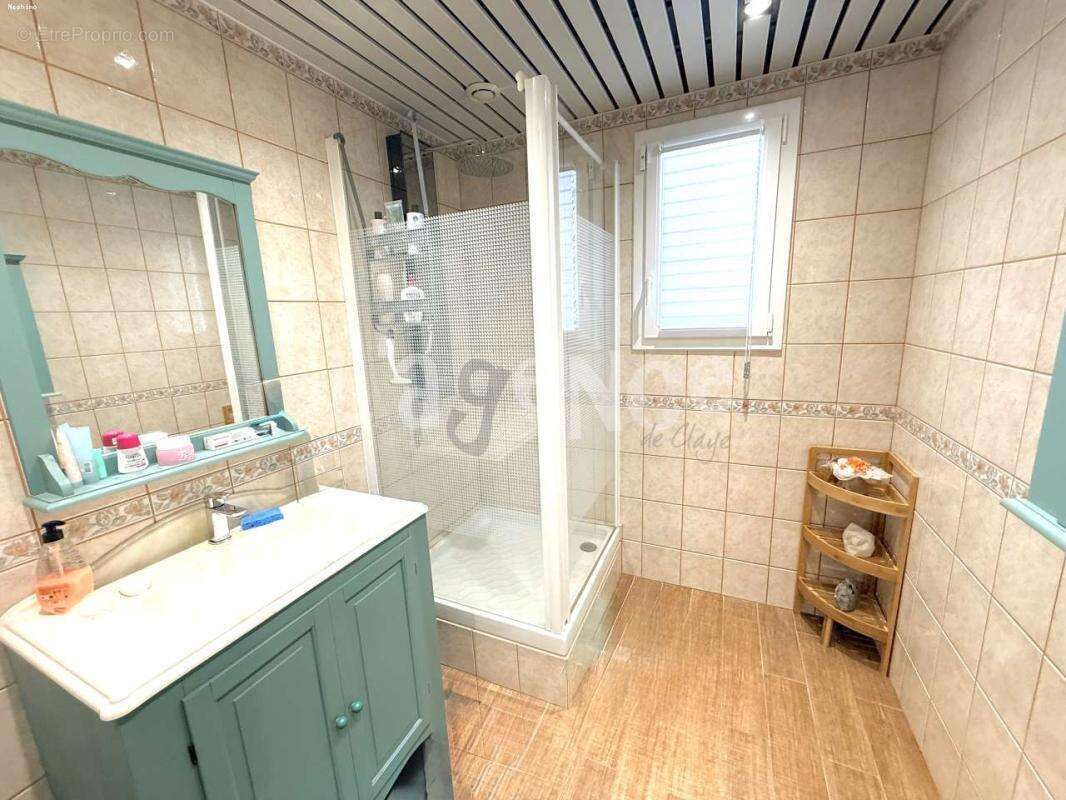 Maison à CLAYE-SOUILLY