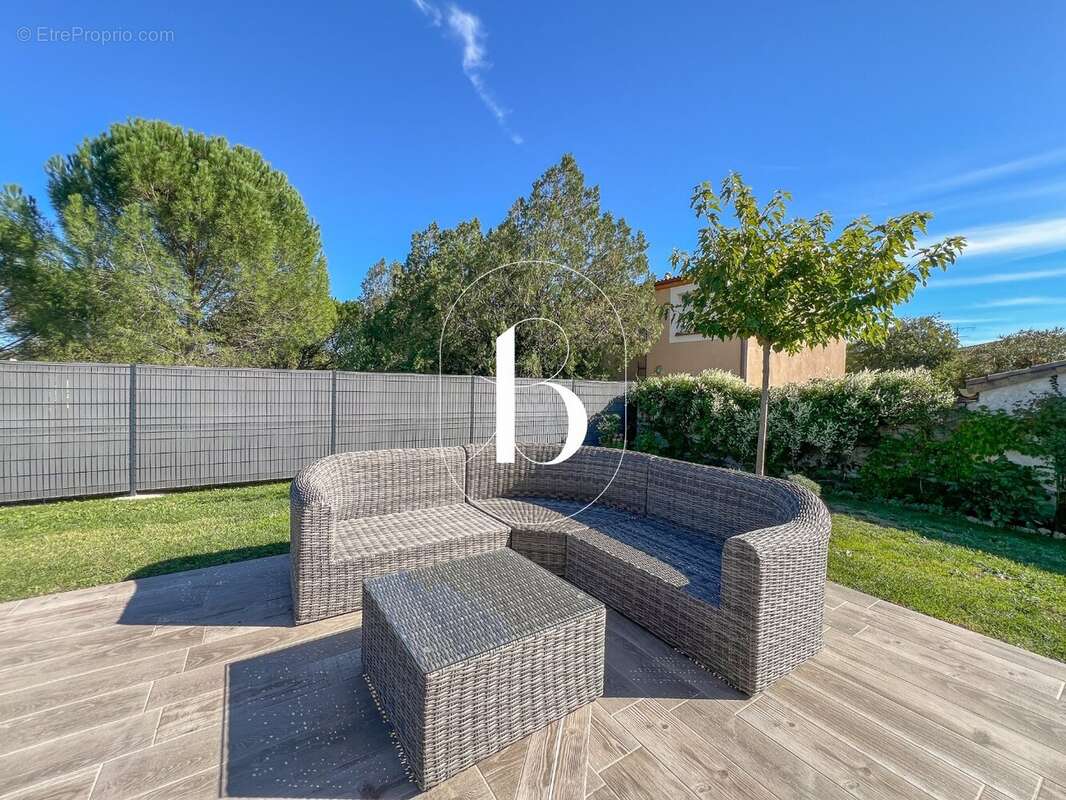 Maison à SAINT-PAULET-DE-CAISSON