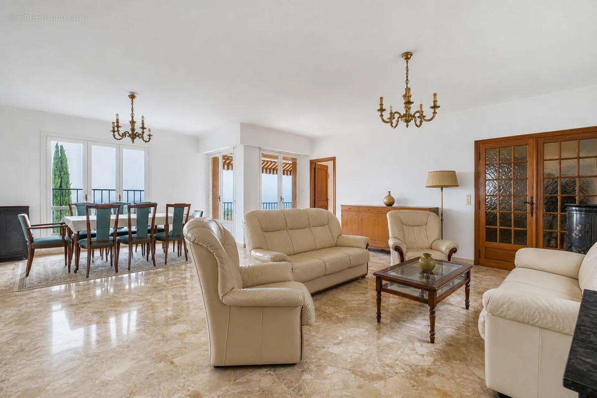 Grande Maison 6P avec Potentiel à Saint-Laurent-du-Var - photo 4