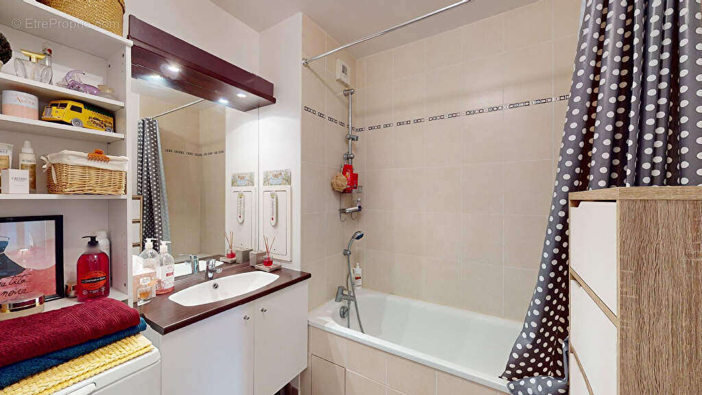 Appartement à MANTES-LA-JOLIE