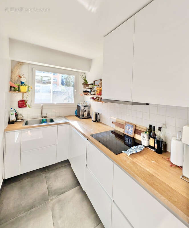 Appartement à PARIS-19E