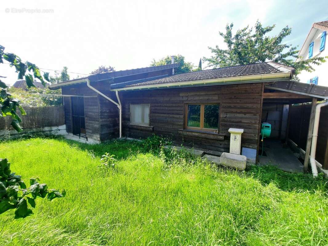 Dépendance - Maison à CHELLES