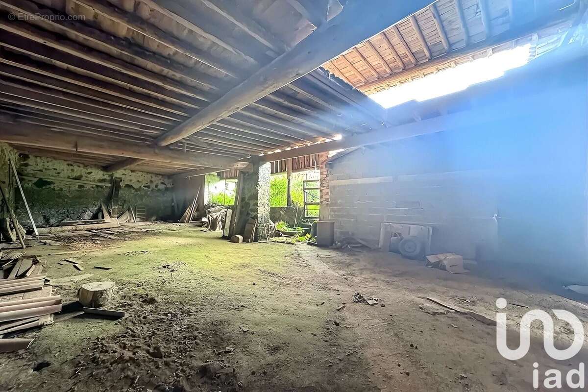 Maison 494 m² à Roquefeuil  - photo 2