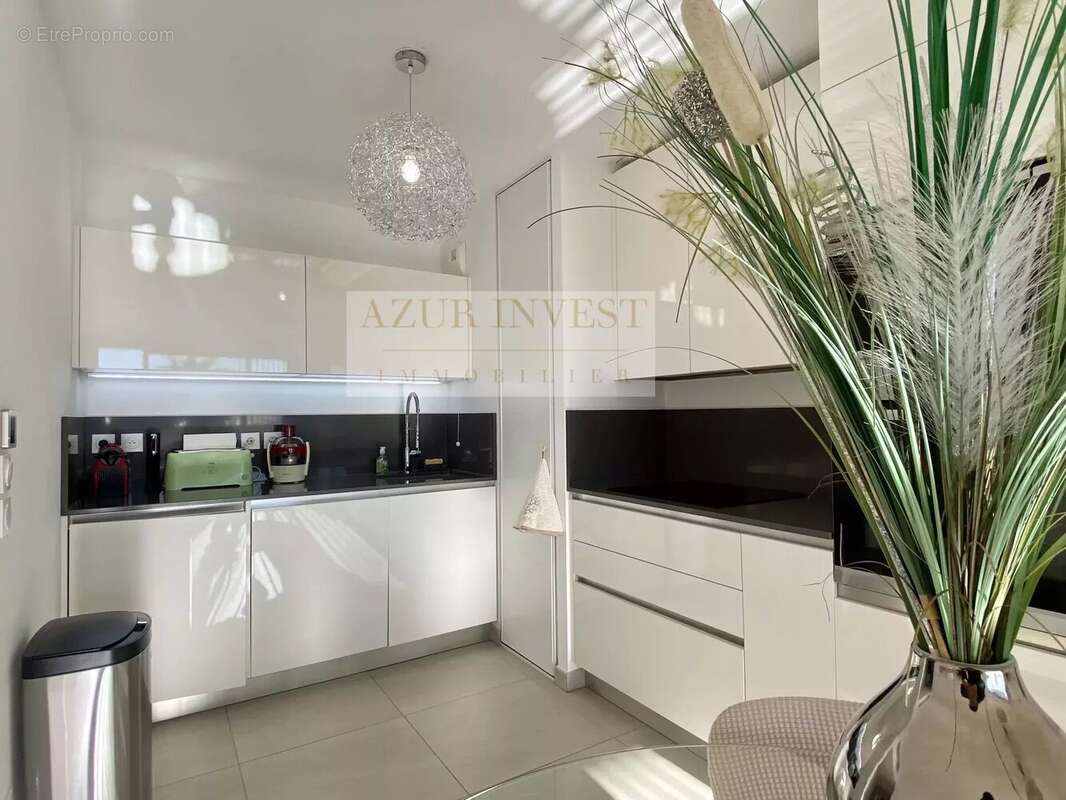 Appartement à ROQUEBRUNE-CAP-MARTIN