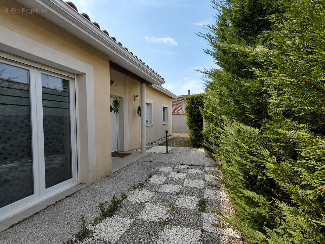 Maison à BERSON