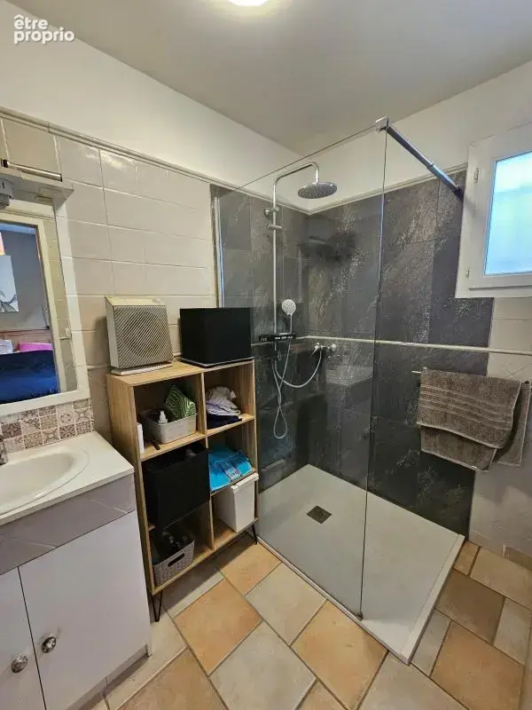 SUD ARDÈCHE – SAINT-PAUL-LE-JEUNE (07460) Coup de cœur assuré ! Charmante villa de plain-pied sans aucun travaux, sur grand terr - photo 11
