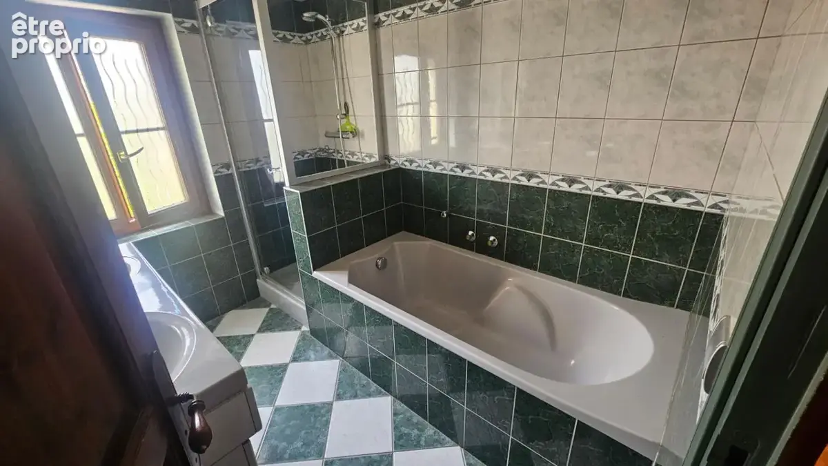 Gambais proche / Maison de charme ancienne 4 chambres / Beau potentiel - photo 14
