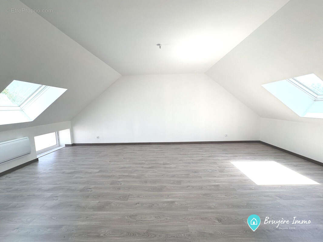 Appartement à AULNOYE-AYMERIES