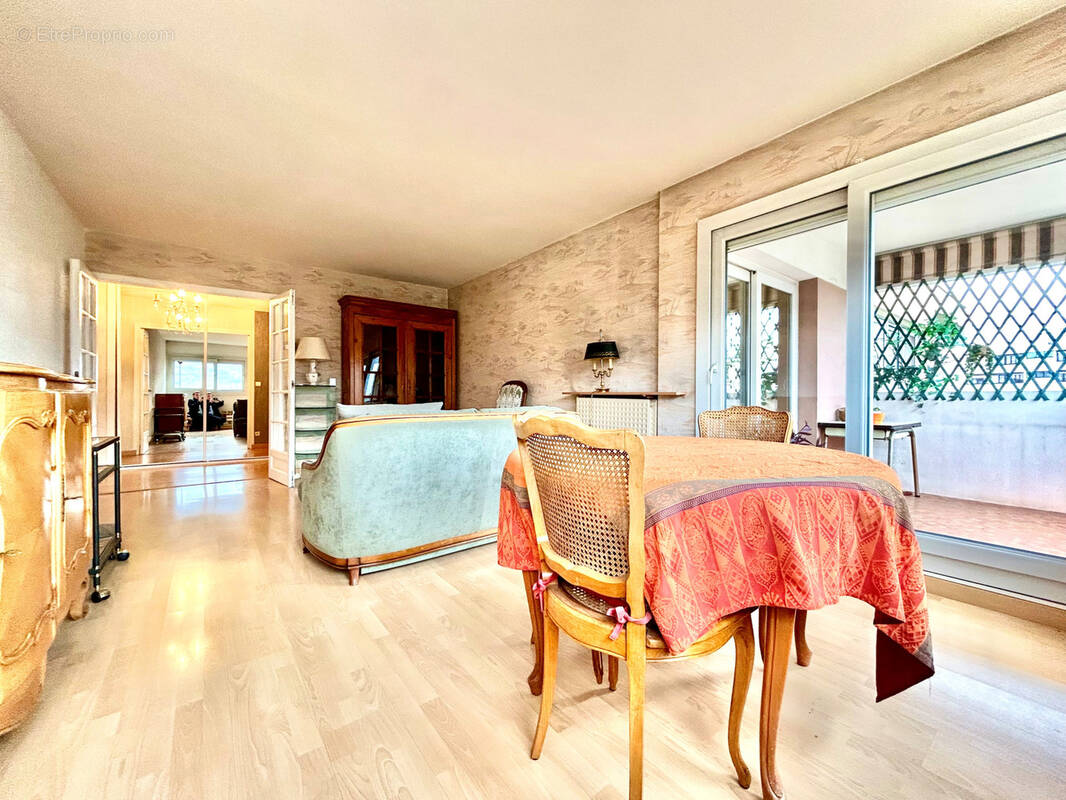 Appartement à ECHIROLLES