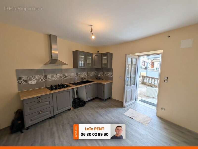 Maison de village de 74m² à vendre 4 pièces ARFEUILLES (03120) - photo 4