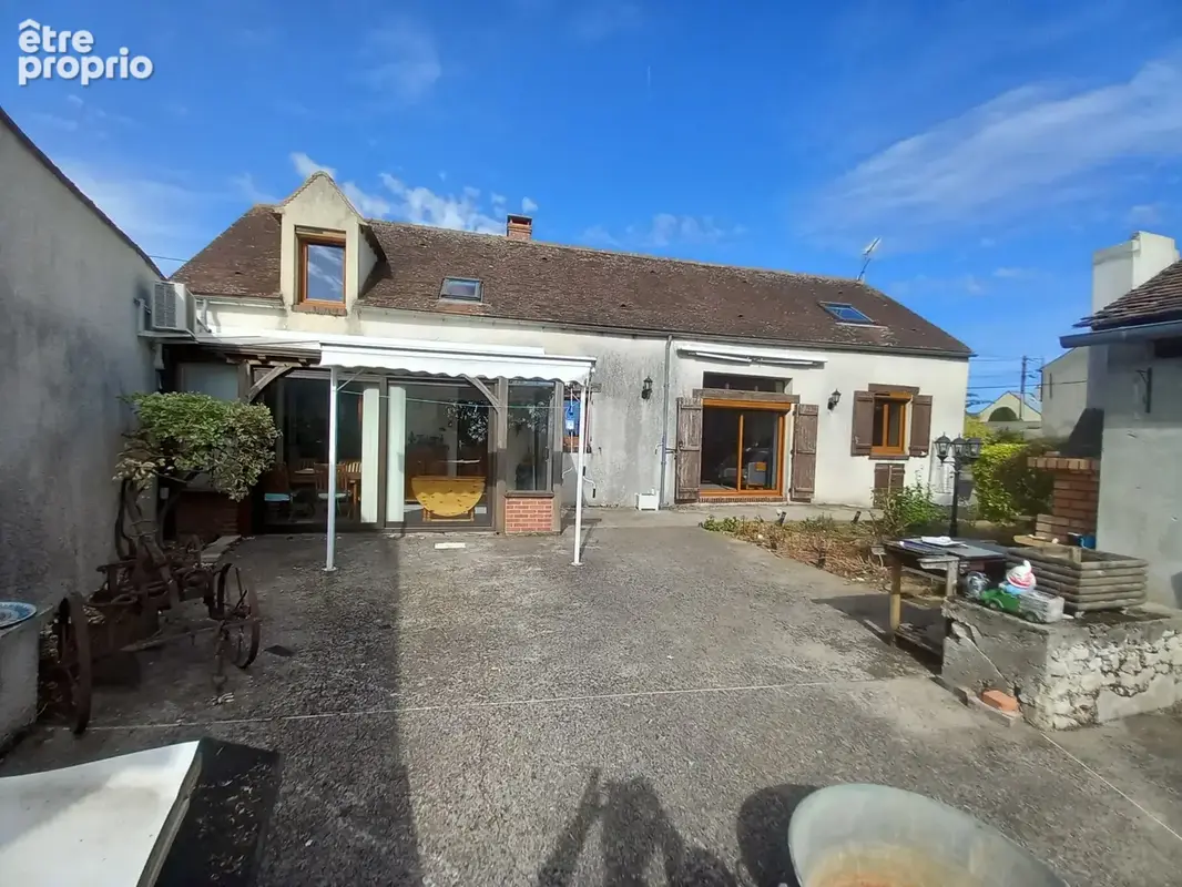 Maison de village 186 m2 habitables avec dépendances, studio et grand terrain - photo 21