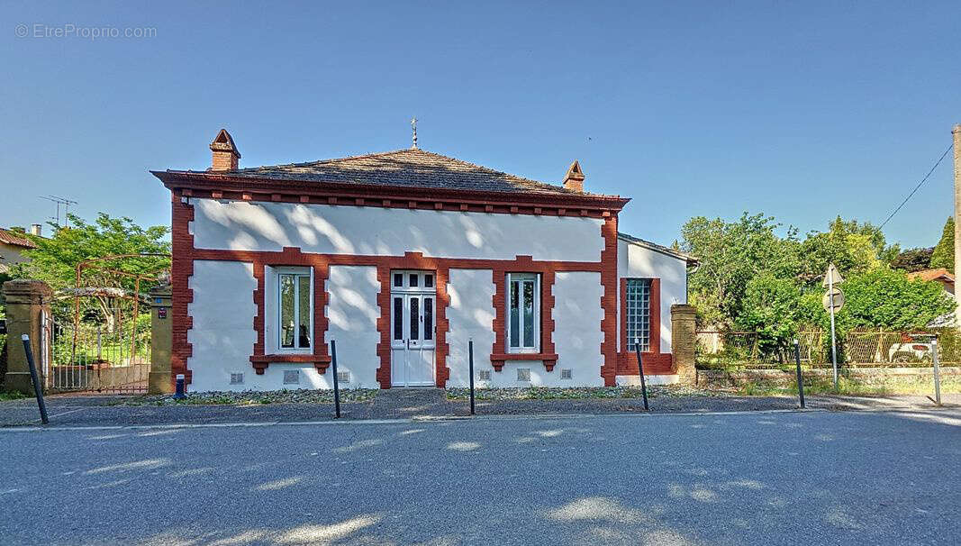 Maison à SAVERDUN