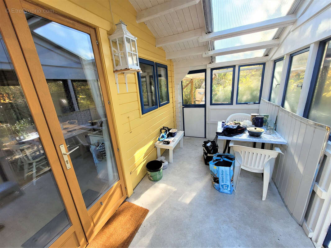 Maison à MONTGIVRAY