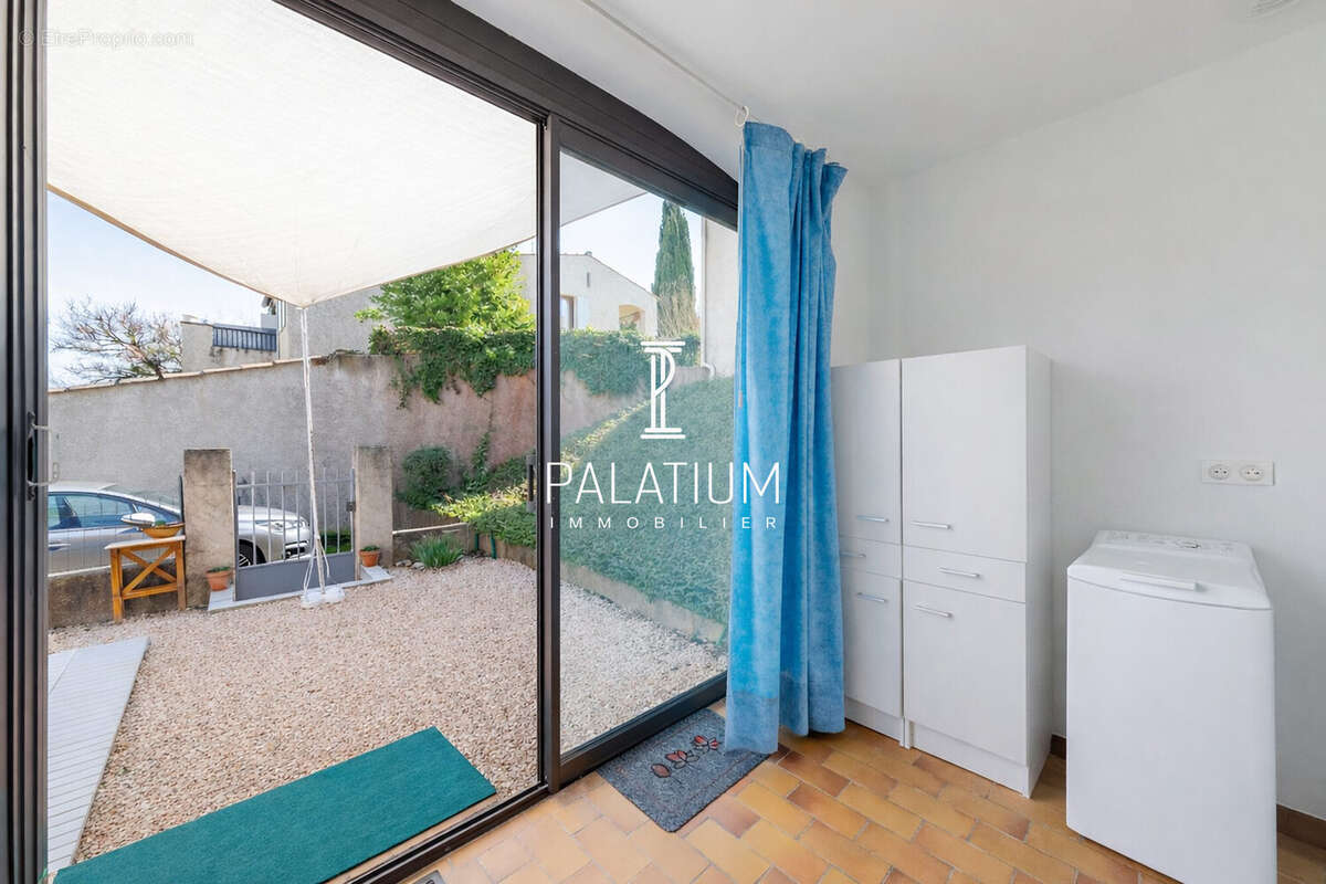 Appartement à GREOUX-LES-BAINS