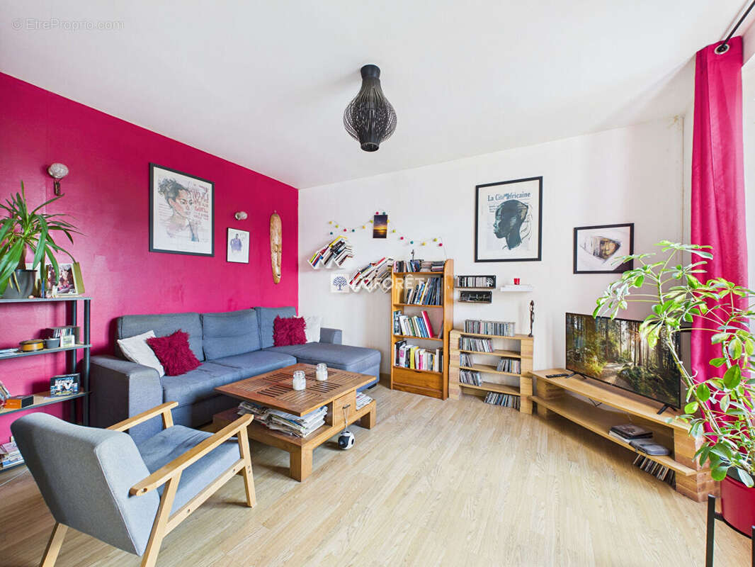 Maison à PLONEVEZ-PORZAY