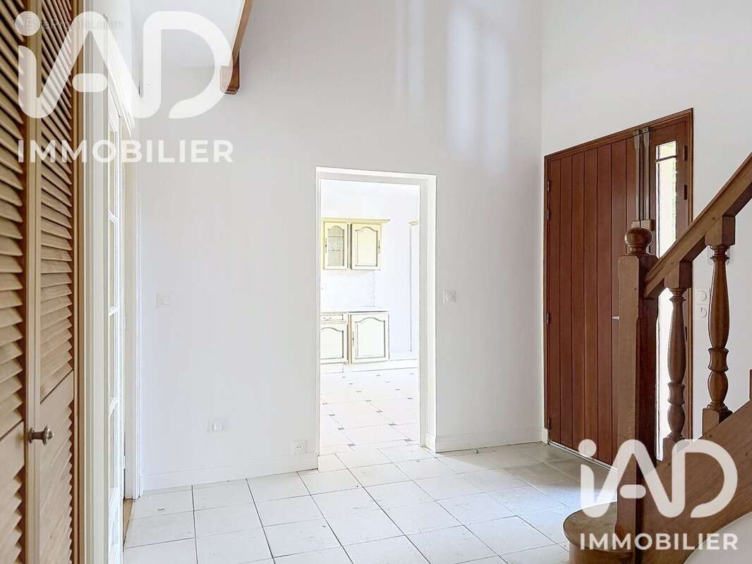 Maison 196 m² à Amilly  - photo 4