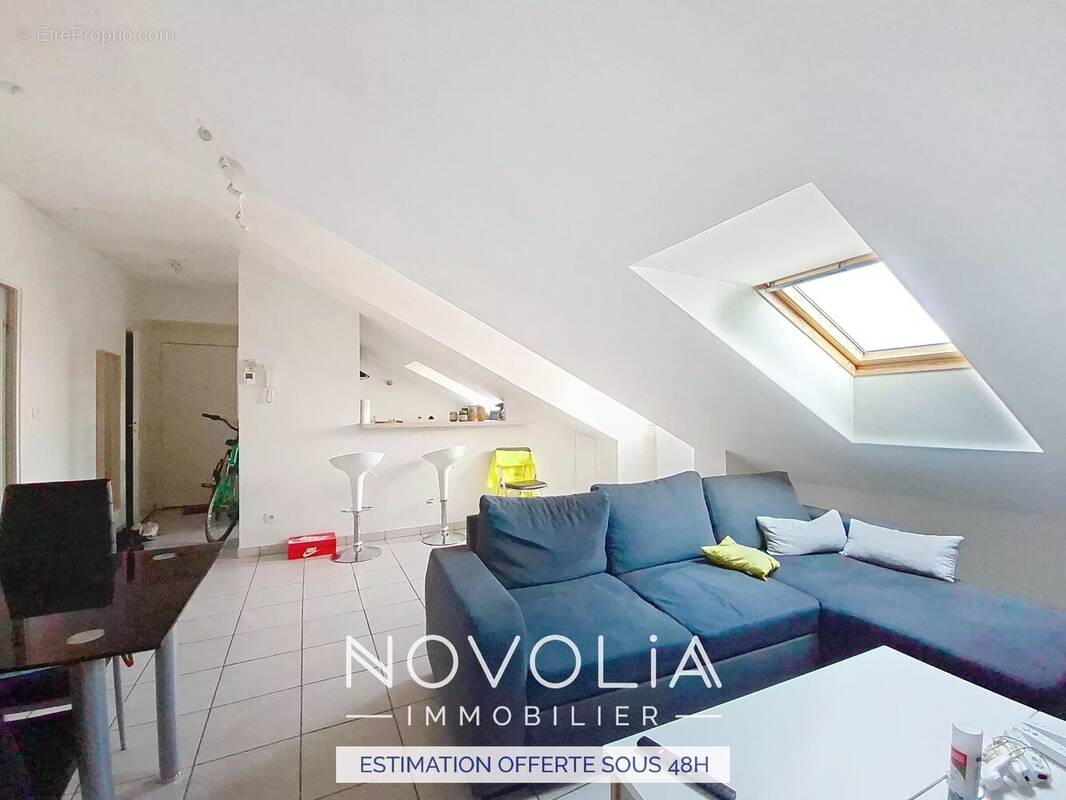 Appartement à VAULX-EN-VELIN