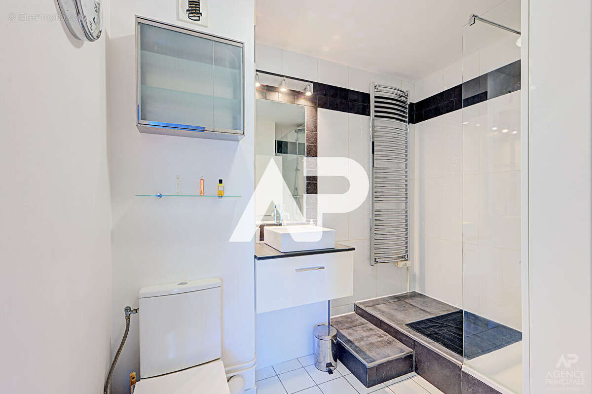 Appartement Rueil Malmaison 3 pièce(s) 82.49 m2 - photo 9