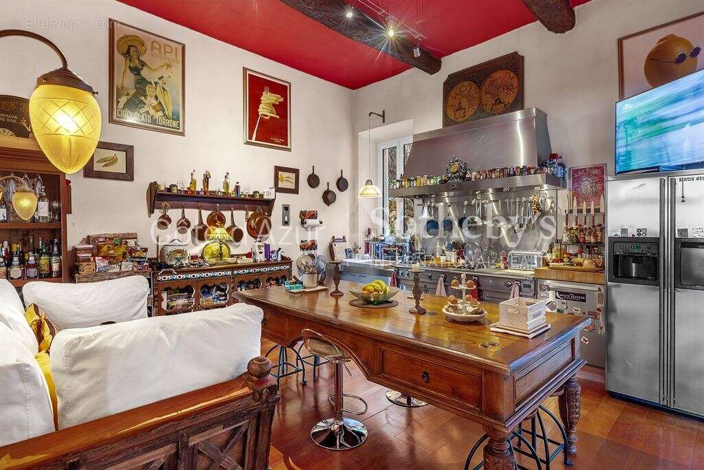 Maison à EZE