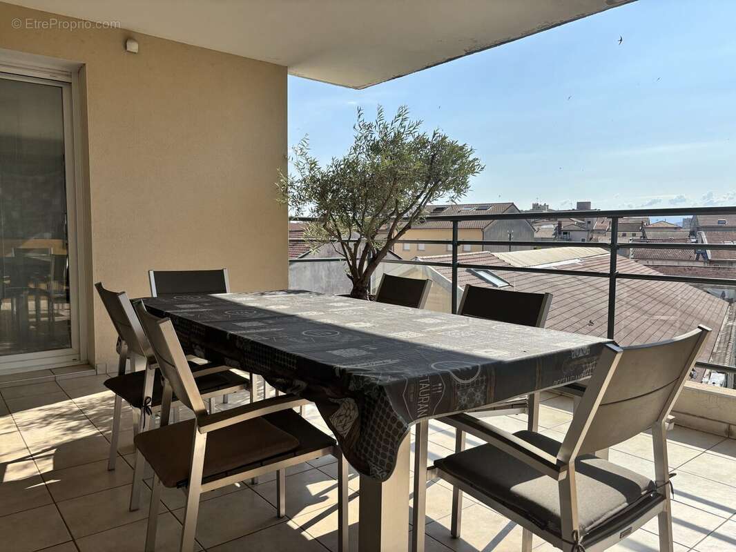 Appartement 82 m² à Romans-Sur-Isere  - photo 4