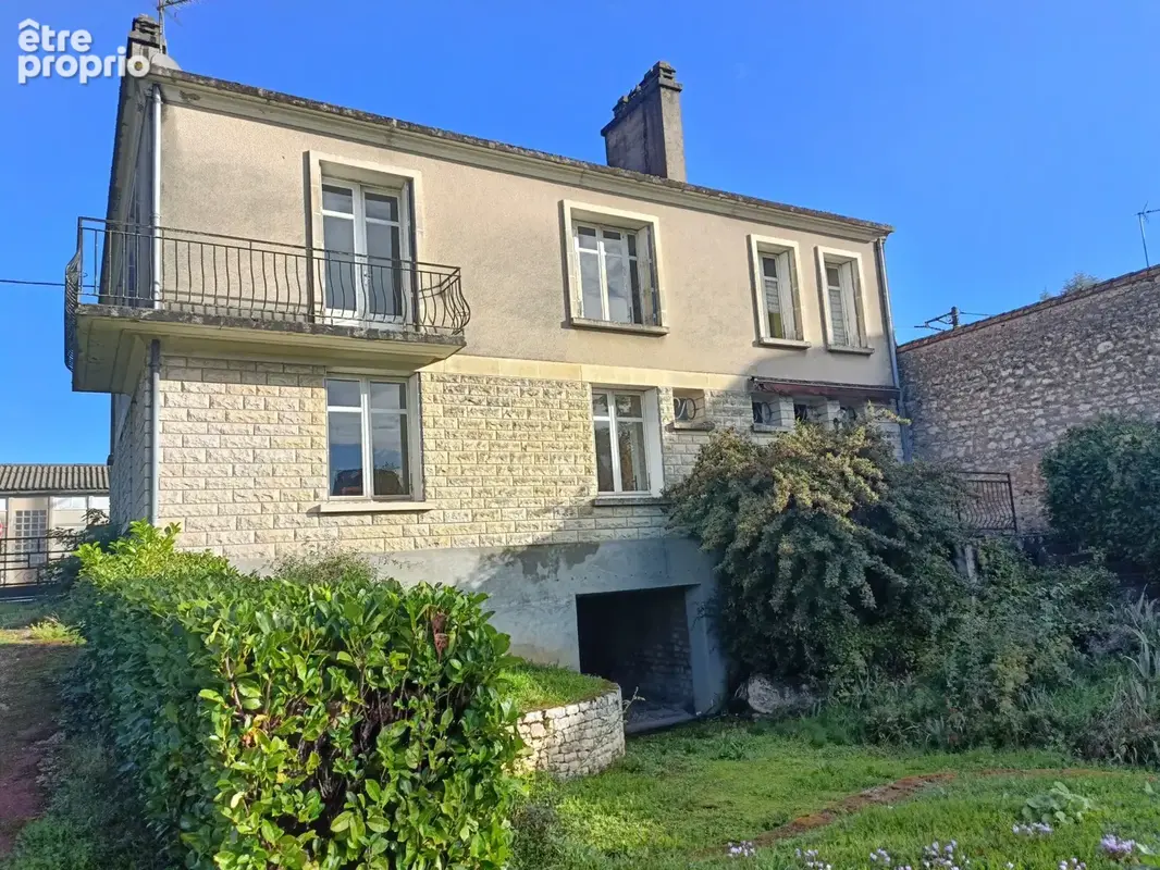Maison 7 pièces 186 m² à vendre à Chauvigny (86300) - photo 3