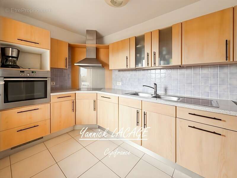 Appartement à MARSEILLE-13E