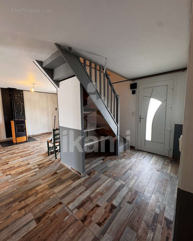 Maison à LAMOTTE-BEUVRON