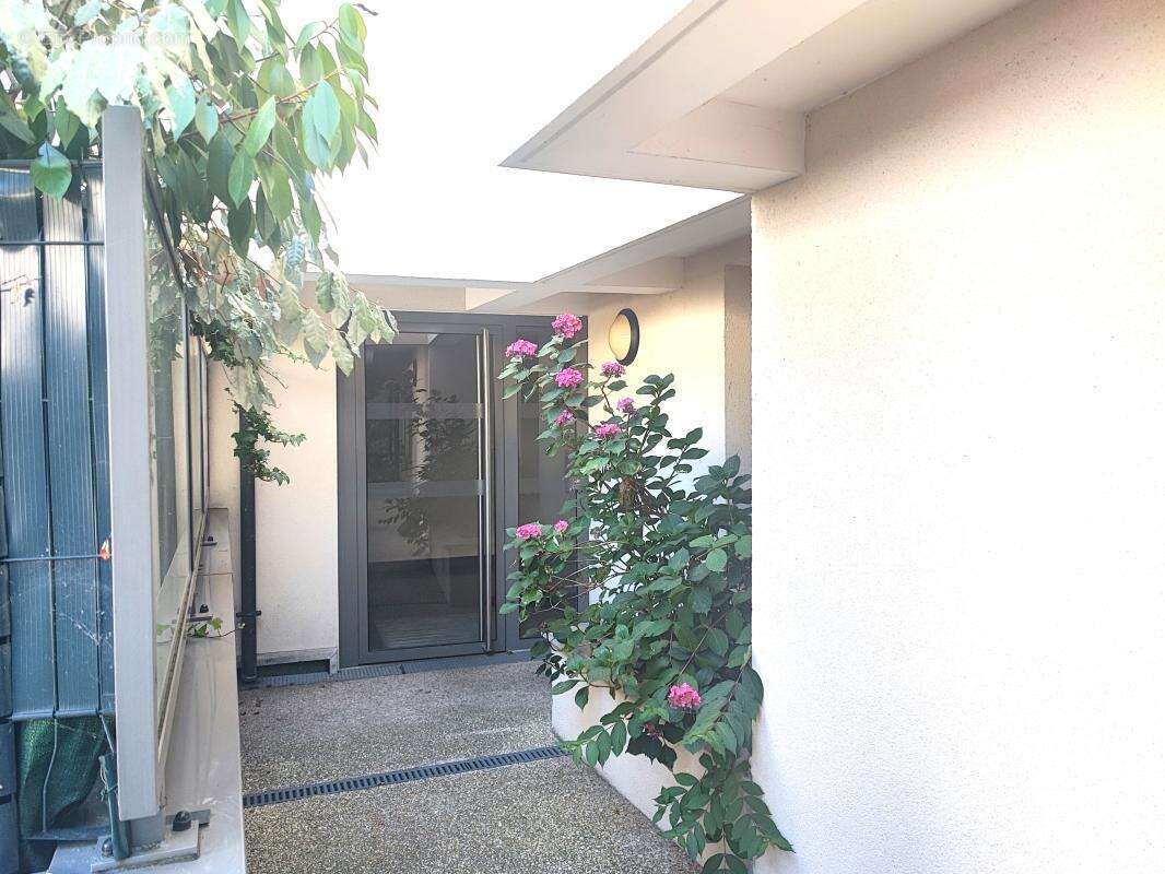 Appartement à IVRY-SUR-SEINE