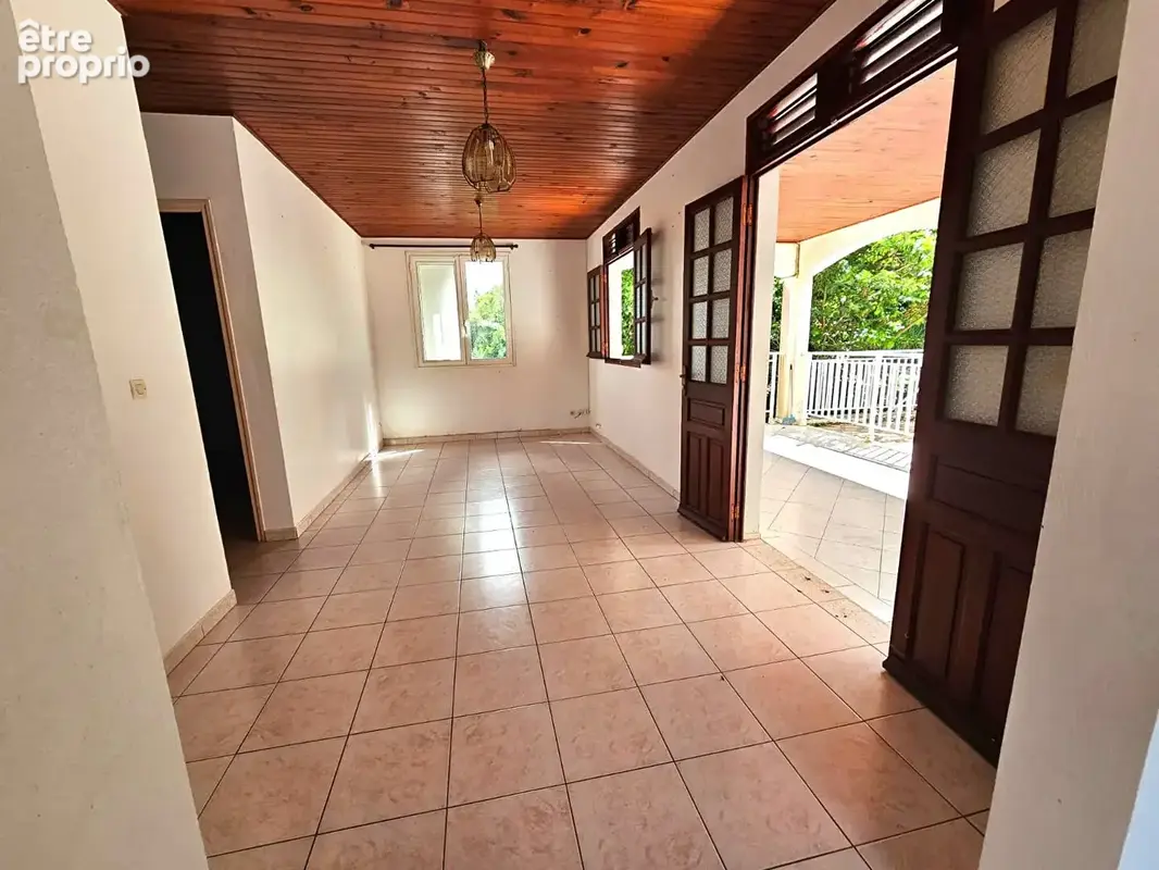 Immeuble 254m² à rivière-pilote - photo 3